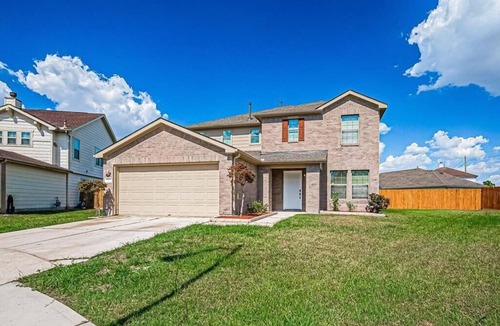 Northeast Houston House | Charming 5-bedroom house 20min to downtown