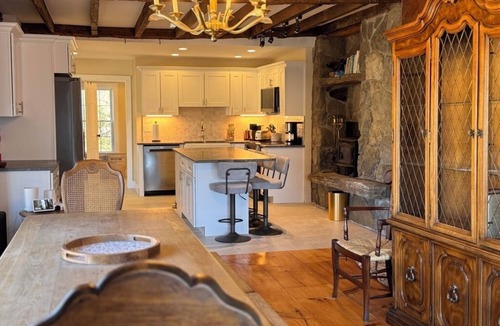 Lanesborough Other | Charming 5-bedroom farmhouse in Lanesborough