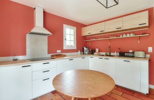 Le Thuit-de-l'Oison House | Charming 5-bedroom countryside home near Rouen with pool