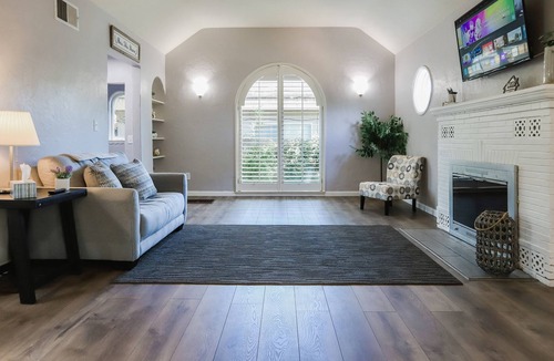Carmichael House | Charming 5BR in Carmichael w/ Private Patio & Yard