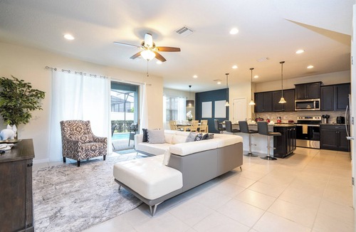 Four Corners House | Charming 5BR Villa at Windsor Westside w/Private Pool, BBQ – Ideal for Families