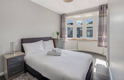 Gipsy Hill House | Charming 6 bedroom in London