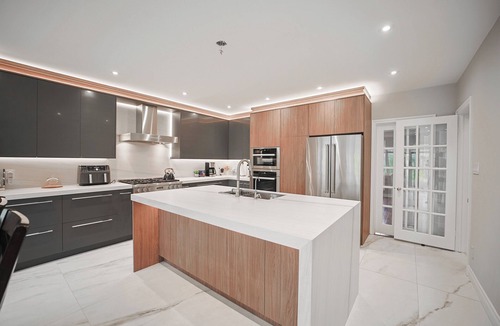 Richmond Hill House | Charming 6 bedroom Villa in Richmond Hill