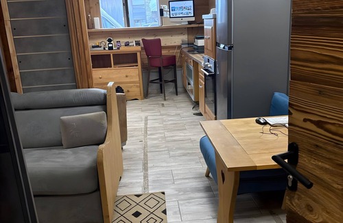 Viel-Alpe Apartment | Charming 65 m² Apartment – Ski-In/Ski-Out at Alpe d'Huez