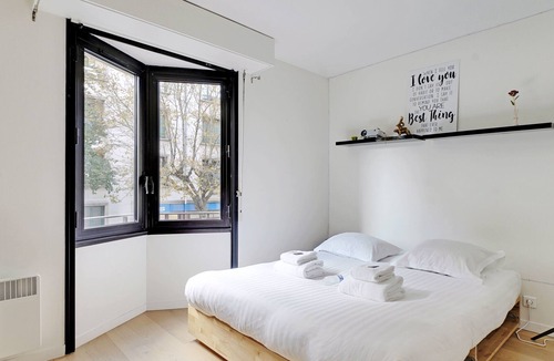 Silly-Gallieni Apartment | Charming apartment - Boulogne-Billancourt -Mobility Lease