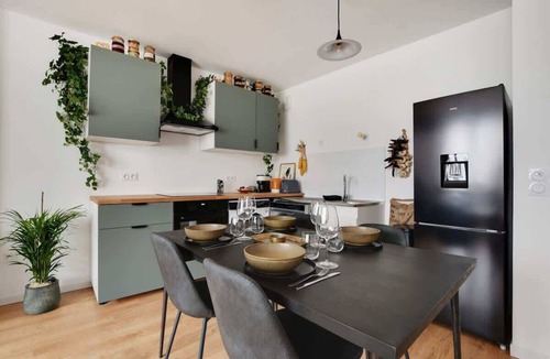 Saint-Ouen Apartment | Charming Apartment in Saint-Ouen - GetHosted