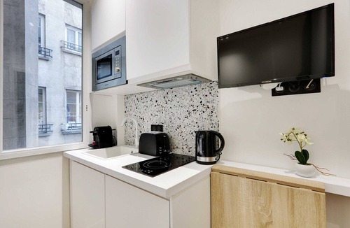 Bonne-Nouvelle Apartment | Charming AC Studio Center of Paris