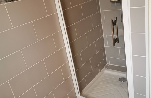 Montceau-les-Mines Apartment | Charming accommodation with swimming pool and jacuzzi.