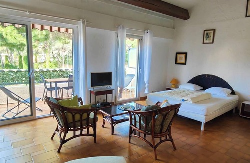 Valescure Apartment | Charming accommodation with pleasant terrace