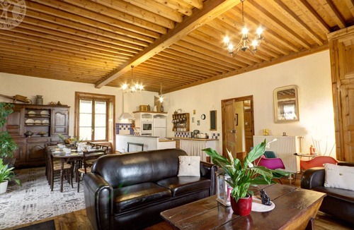 Sauvain Cottage | Charming accommodation with fireplace and garden in Sauvain