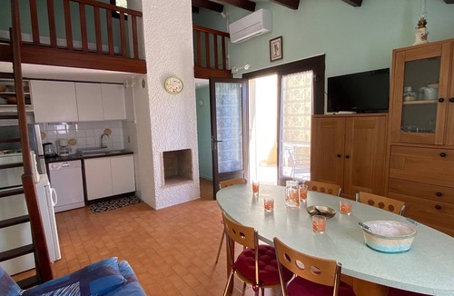 Port Leucate Villa | Charming Air-Conditioned Villa, Pool, Terrace, Near Beach, Parking, 6 People, Pet-Friendly