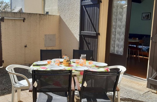 Port Leucate Villa | Charming Air-Conditioned Villa, Pool, Terrace, Near Beach, Parking, 6 People, Pet-Friendly