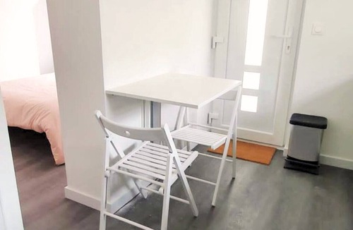 Anzin Apartment | Charming all-comfort studio, free parking