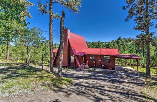Alto Cabin | Charming Alto Hideaway < 14 Mi to Ski Apache!