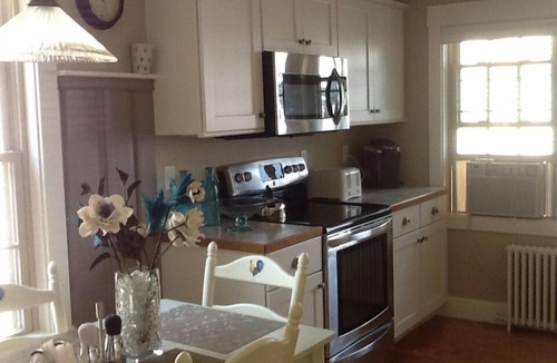 Woodstock Apartment | Charming and Chic Village Rental