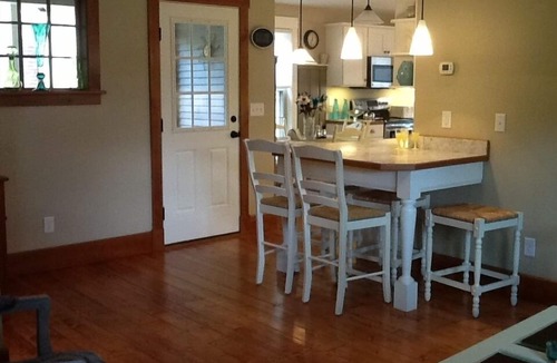 Woodstock Apartment | Charming and Chic Village Rental