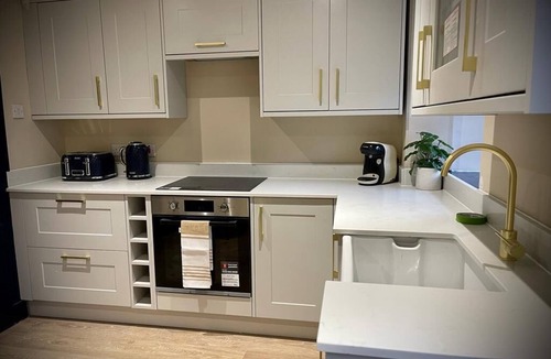 Inveraray Apartment | Charming and Cosy - Black's Land