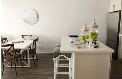 Big Bay Point Condo | Charming and cozy, 1BR Professionally decorated