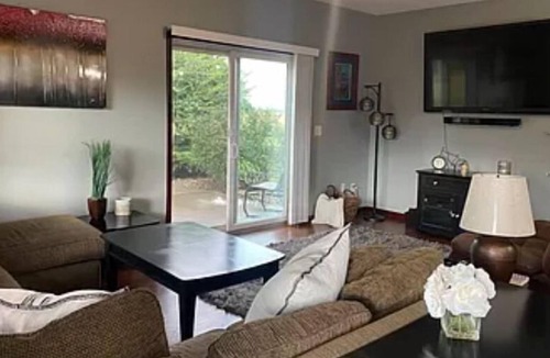 Bremen House | Charming and cozy 3bed 1bath home