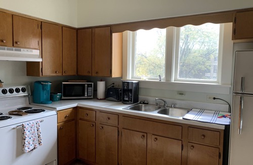 Richmond Apartment | Charming and Cozy