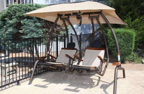 Osage Beach Villa | Charming and Sophisticated Master Suite