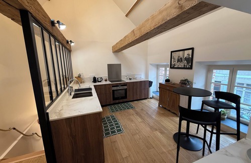Montreuil-sur-Mer Apartment | Charming apartment in Montreuil sur mer