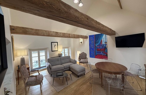 Montreuil-sur-Mer Apartment | Charming apartment in Montreuil sur mer