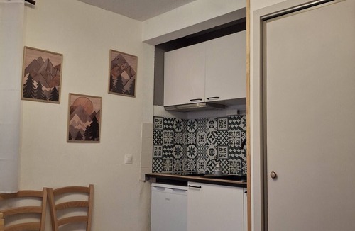 Marcoux Apartment | Charming Apart for 5 near the ski slopes