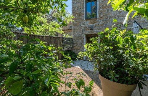 San-Gavino-di-Carbini House | Charming apartments in Porto-Vecchio and Araggio, between the sea and the mounta