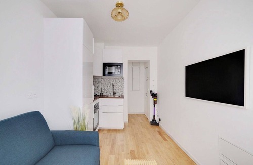 Hopital Saint-Louis Apartment | Charming apartment 1BR/3P - Oberkampf
