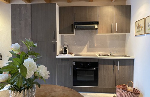 Cluny Apartment | Charming apartment 2 km from Cluny