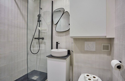 Pigalle Apartment | Charming Apartment Center of Paris Montmartre
