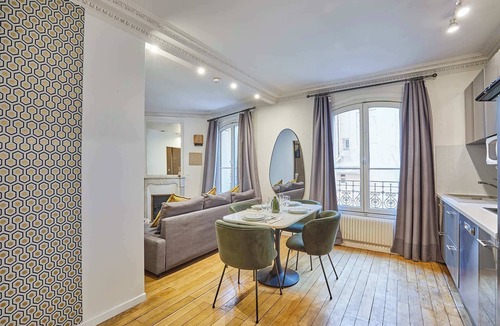 10th Arrondissement Apartment | Charming Apartment Center of Paris