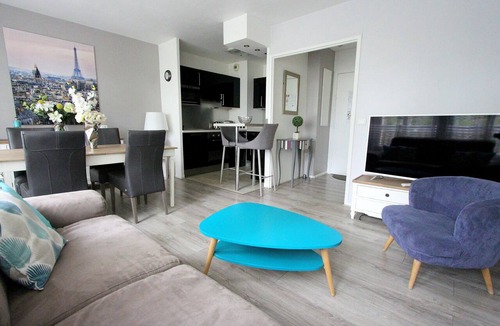 Serris Apartment | Charming apartment facing Val d'Europe, Outlet/Disneyland 10mn