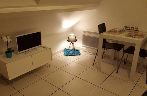 Le Kremlin-Bicetre Apartment | Charming apartment for 2