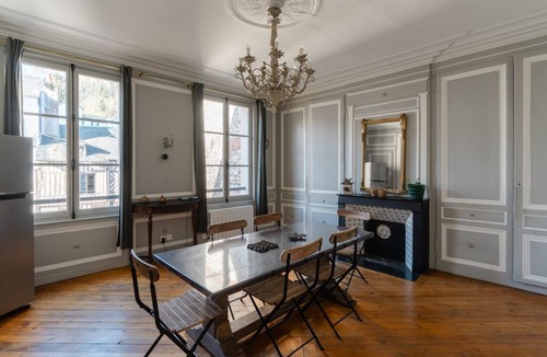 Honfleur Apartment | CHARMING APARTMENT FOR 6 PEOPLE IN THE HISTORICAL CENTER. PRIVATE PARKING