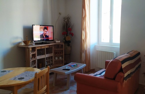 Salavas Apartment | Charming apartment for two people