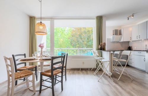 La Madeleine Apartment | Charming apartment with parking and balcony.