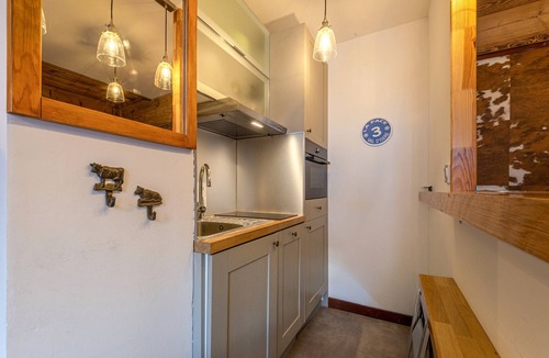 Val-d'Isere Apartment | Charming apartment with Wifi, pets allowed, 34m2 in Val-d'Isère