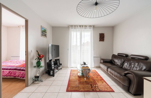 Villemomble Apartment | Charming apartment Villemomble
