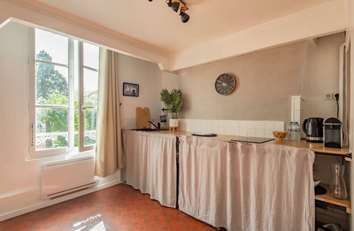 Notre-Dame Apartment | Charming Apartment in the Heart of Versailles