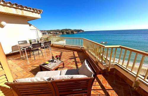 Palamos Apartment | Charming Apartment in La Fosca Beach