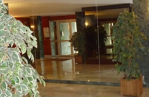 Le Chesnay Apartment | Charming apartment in Parly 2