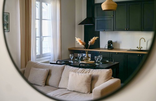 Downtown Angers Apartment | Charming apartment in the heart of the city - 4 people