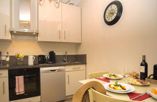 Condom Apartment | Charming Apartment in the Countryside.