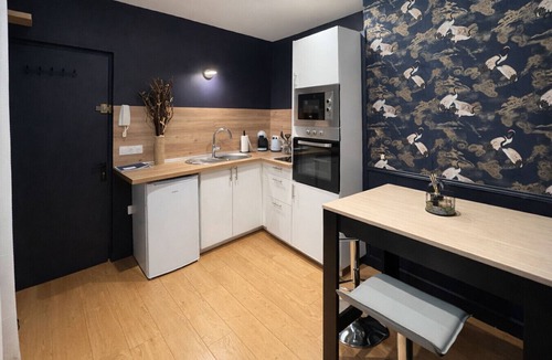 Downtown Angers Apartment | Charming apartment in the heart of the city center – 2 guests