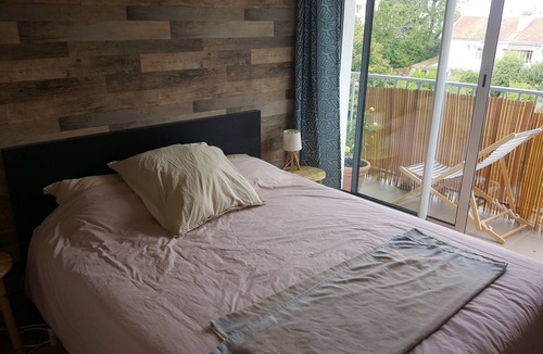 Plessis Tison Apartment | Charming apartment, nature and city