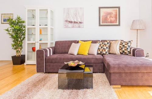 Seget Donji Apartment | Charming Apartment Near Trogir