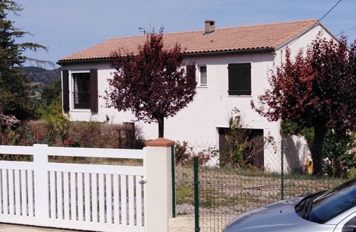 Ajac House | CHARMING APARTMENT QUIET IN GREAT HOUSE