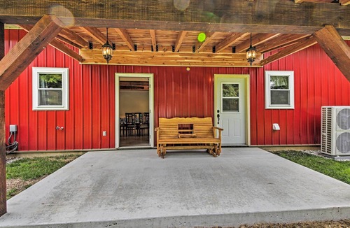 Huron Apartment | Charming Apartment w/ Great Outdoor Space!